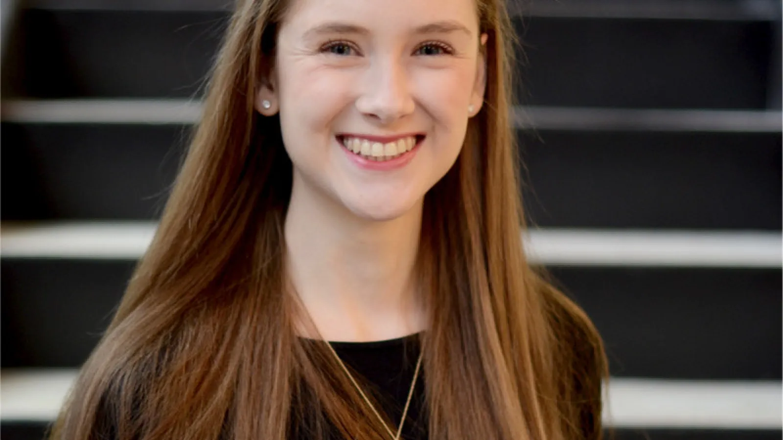 Allison Mellor Professional Headshot