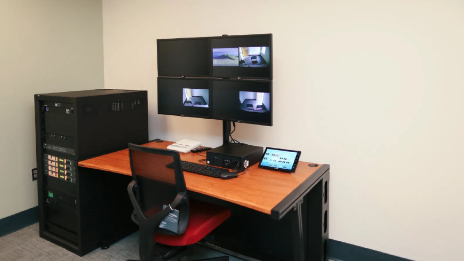 Comm lab