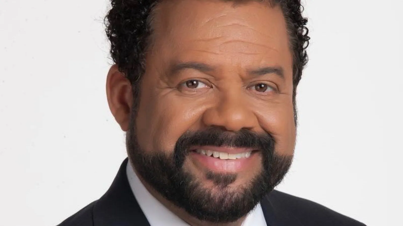 Jerry Revish Headshot