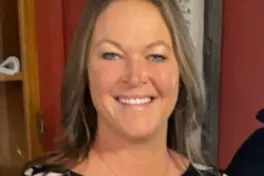 Tonya Forsythe headshot